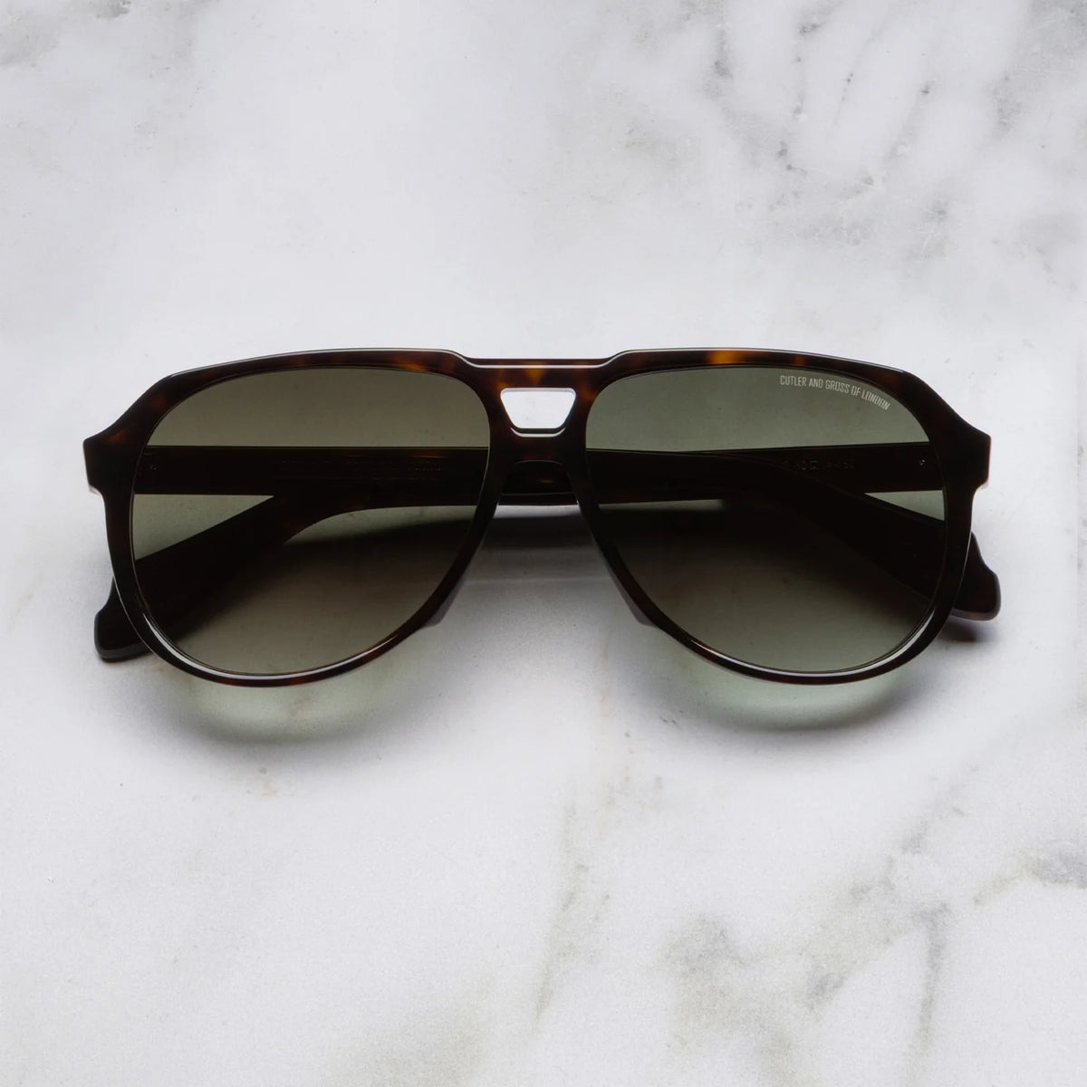 Cutler and Gross 9782 – Dark Havana detail view